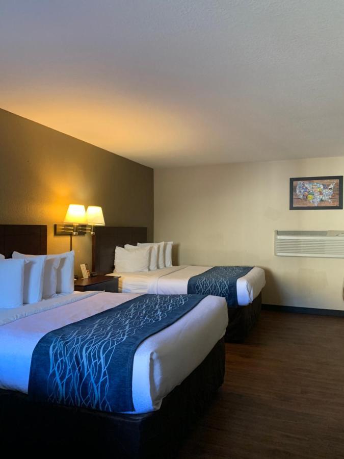 Economy Inn & Suites Ганнибал Экстерьер фото