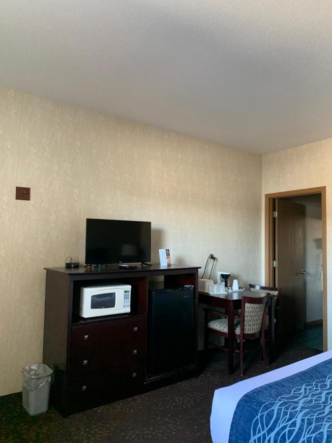 Economy Inn & Suites Ганнибал Экстерьер фото